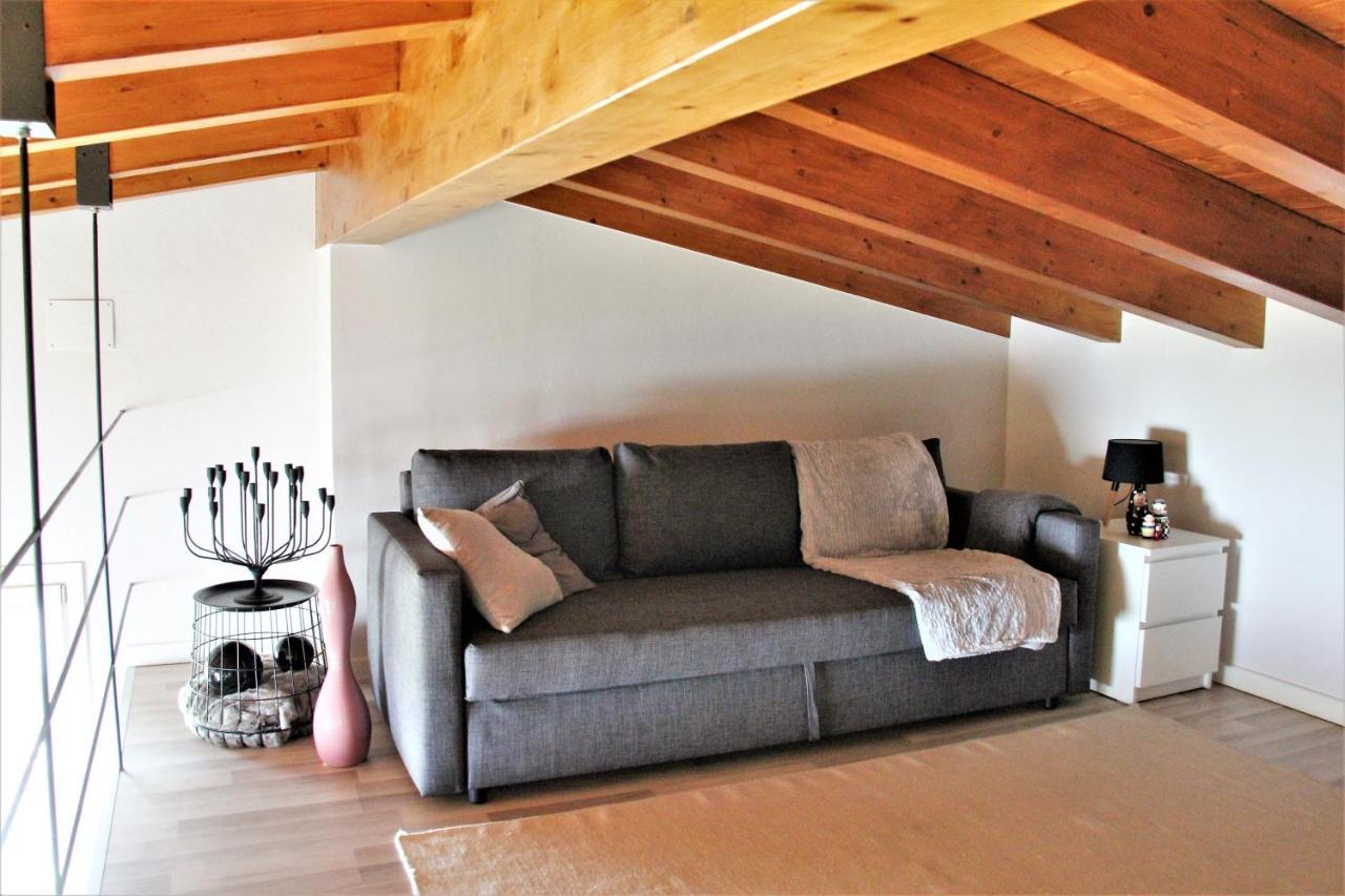 Casa Franka Garda Lake View ตอสโกลาโน มาแดร์โน ภายนอก รูปภาพ